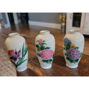 Lot of 3 Miniature Homco Oriental Style Vases 4" Tall